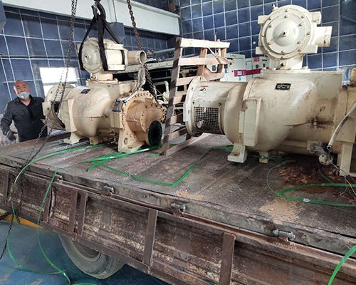 鶴煤集團(tuán)登?？諌簷C(jī)大修項(xiàng)目現(xiàn)場(chǎng)